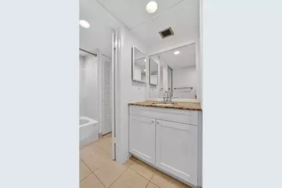 11 Royal Palm Way #3040, Boca Raton, FL 33432 - Photo 23