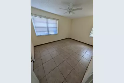 8599 Crater Terrace, West Palm Beach, FL 33403 - Photo 9