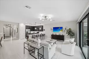 12448 SW Blue Mangrove Pkwy, Port Saint Lucie, FL 34987 - Photo 9