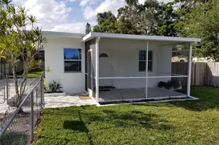 4217 SW 61st Ave, Davie, FL 33314 - Photo 11