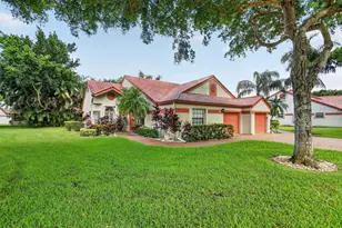 7573 Lexington Club Blvd, Delray Beach, FL 33446 - Photo 1