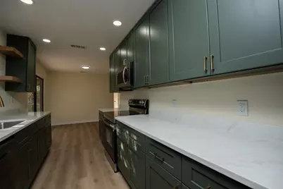 661 SW Cynthia Street, Port Saint Lucie, FL 34983 - Photo 11
