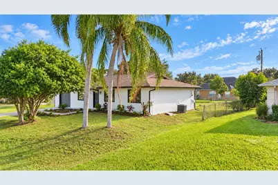 661 SW Cynthia Street, Port Saint Lucie, FL 34983 - Photo 27