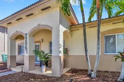 22567 SW 102nd Path, Cutler Bay, FL 33190 - Photo 5