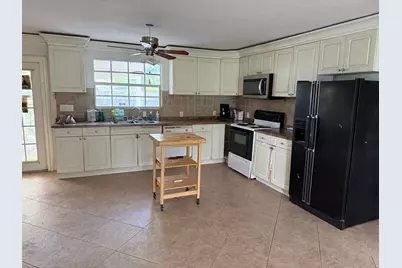 2829 Shawnee Road, West Palm Beach, FL 33406 - Photo 3