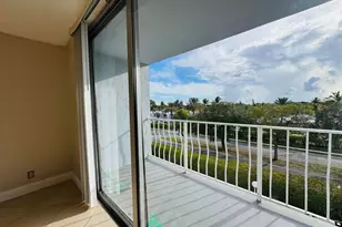 500 Executive Center Dr, West Palm Beach, FL 33401 - Photo 5