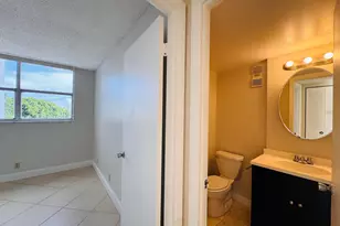 500 Executive Center Dr, West Palm Beach, FL 33401 - Photo 23