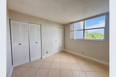 500 Executive Center Drive #4A, West Palm Beach, FL 33401 - Photo 29