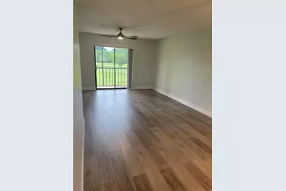7101 Golf Colony Court #201, Lake Worth, FL 33467 - Photo 3