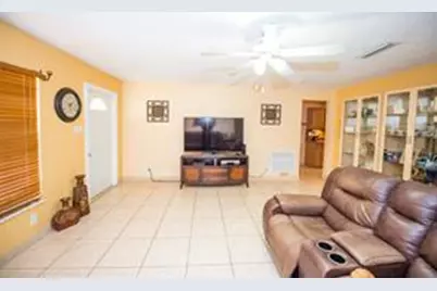 901 NW 48th Place, Pompano Beach, FL 33064 - Photo 3