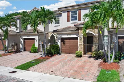 21952 SW 93rd Place #21952, Cutler Bay, FL 33190 - Photo 1