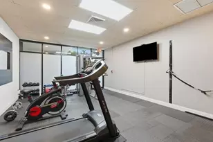 2400 Presidential Way, West Palm Beach, FL 33401 - Photo 31