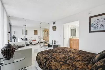2400 Presidential Way #301, West Palm Beach, FL 33401 - Photo 25