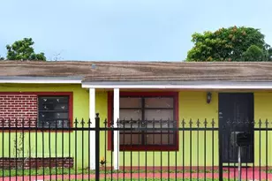 [Address not provided], Miami Gardens, FL - Photo 1