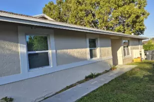 1420 White Pine Dr, Wellington, FL 33414 - Photo 1