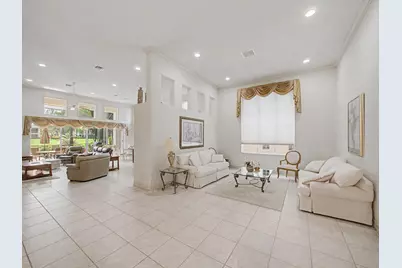 121 Orchid Cay Drive, Palm Beach Gardens, FL 33418 - Photo 5