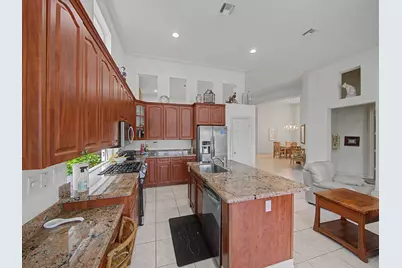 121 Orchid Cay Drive, Palm Beach Gardens, FL 33418 - Photo 7