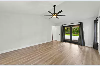 9255 NW 18th Street, Plantation, FL 33322 - Photo 25