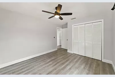 9255 NW 18th Street, Plantation, FL 33322 - Photo 37