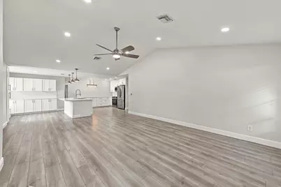 9255 NW 18th Street, Plantation, FL 33322 - Photo 23