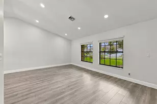 9255 NW 18th St, Plantation, FL 33322 - Photo 9