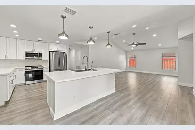 9255 NW 18th Street, Plantation, FL 33322 - Photo 17