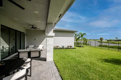 10050 Skyloft Street, Palm Beach Gardens, FL 33412 - Photo 5