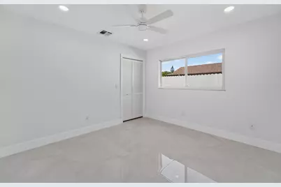 242 SE Duxbury Avenue, Port Saint Lucie, FL 34983 - Photo 29