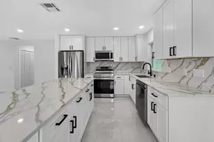242 SE Duxbury Ave, Port Saint Lucie, FL 34983 - Photo 13