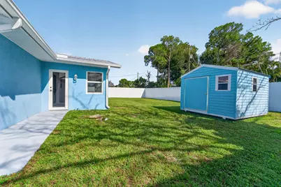 242 SE Duxbury Avenue, Port Saint Lucie, FL 34983 - Photo 35