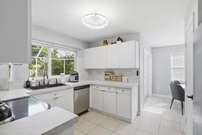 19257 NW 14th Street, Pembroke Pines, FL 33029 - Photo 7