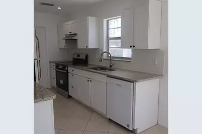 9052 Melody Road, Lake Worth, FL 33467 - Photo 5