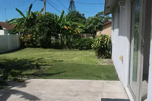 9052 Melody Rd, Lake Worth, FL 33467 - Photo 13