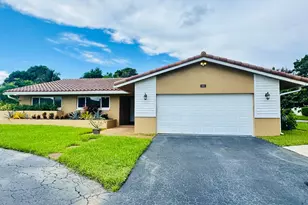 992 NW 83rd Dr, Coral Springs, FL 33071 - Photo 1