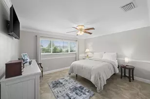 992 NW 83rd Dr, Coral Springs, FL 33071 - Photo 43