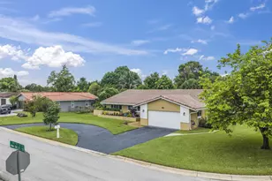 992 NW 83rd Dr, Coral Springs, FL 33071 - Photo 47