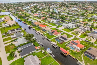 4835 Triton Court W, Cape Coral, FL 33904 - Photo 55