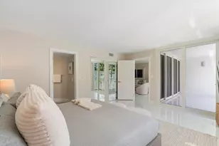 2200 NE 33rd Ave, Fort Lauderdale, FL 33305 - Photo 13