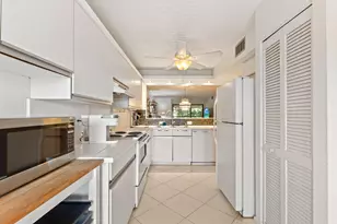 5380 Cedar Lake Dr, Boynton Beach, FL 33437 - Photo 7