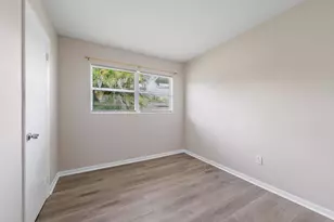 1297 NW Charlie Green Dr, Stuart, FL 34994 - Photo 7
