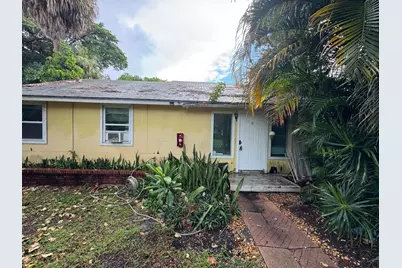 8975 Burma Road, West Palm Beach, FL 33403 - Photo 1