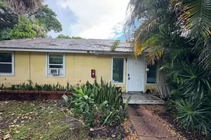 8975 Burma Rd, West Palm Beach, FL 33403 - Photo 1