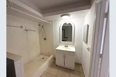8975 Burma Road, West Palm Beach, FL 33403 - Photo 11