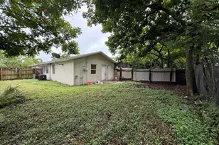 5905 NW 23rd St, Lauderhill, FL 33313 - Photo 15