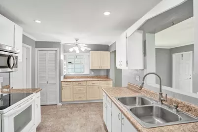 1013 SW 15th Street, Boynton Beach, FL 33426 - Photo 7