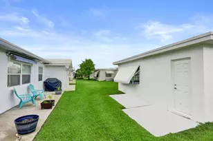 1013 SW 15th St, Boynton Beach, FL 33426 - Photo 33