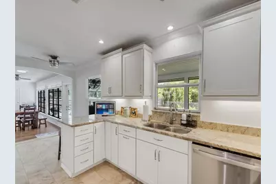 330 W Forest Trail, Vero Beach, FL 32962 - Photo 13