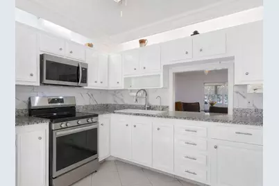857 Worcester Lane #B, Lake Worth, FL 33467 - Photo 5