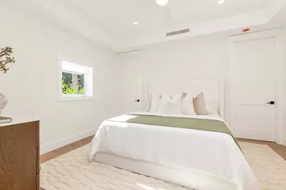 110 Greenwood Drive, West Palm Beach, FL 33405 - Photo 21