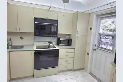 1501 S Ocean Boulevard #208, Lauderdale by the Sea, FL 33062 - Photo 11
